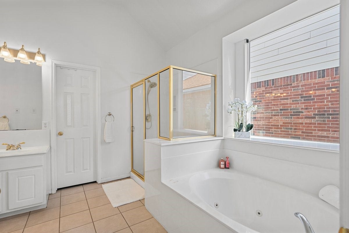 16715 Shallow Ridge Boulevard, Houston, TX 77095 16715 Shallow Ridge Boulevard, Houston, TX 77095