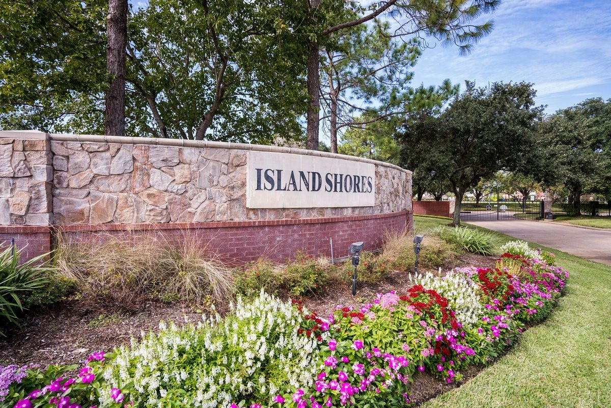 16715 Shallow Ridge Boulevard, Houston, TX 77095 16715 Shallow Ridge Boulevard, Houston, TX 77095