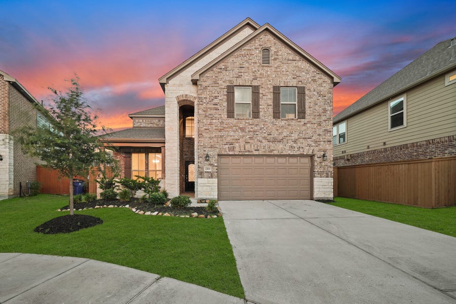 Property photo for 12808 Narrow Cove Drive, Texas City, TX