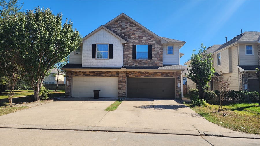 Property photo for 11428 Hackmatack Way, Houston, TX