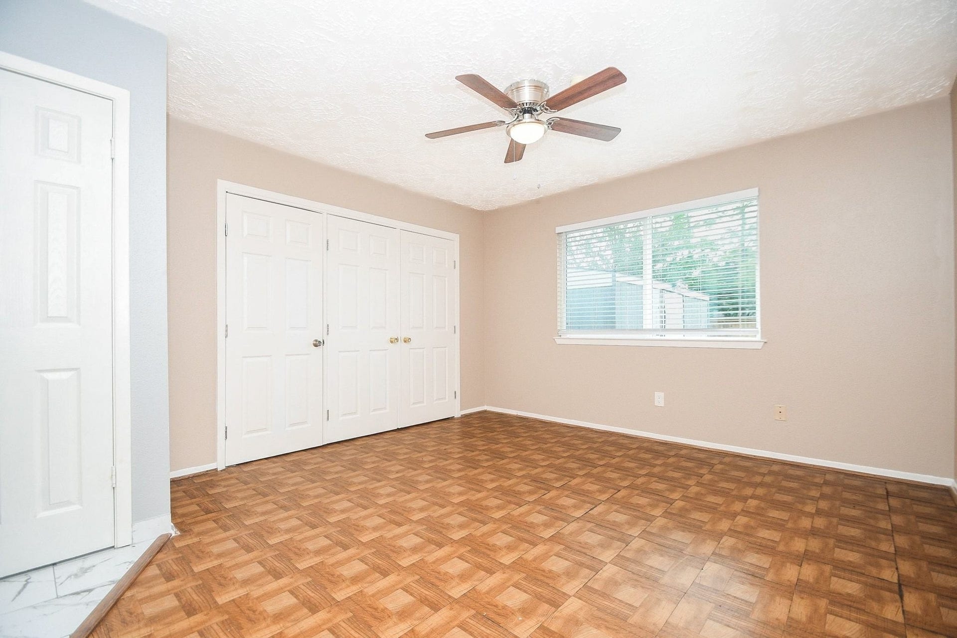 2058 Feather Ridge Drive, Missouri City, TX 77489 Primary Bedroom