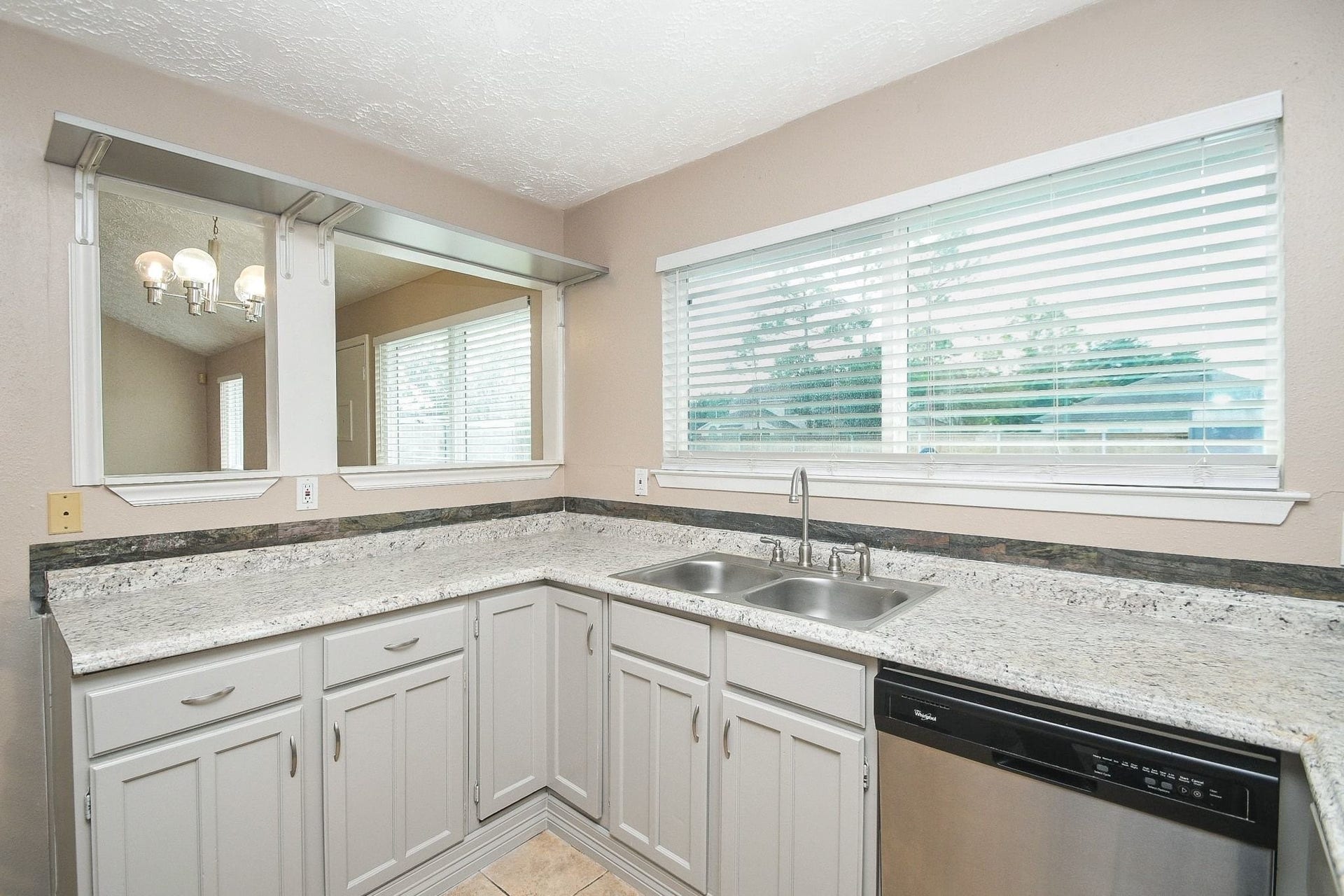 2058 Feather Ridge Drive, Missouri City, TX 77489 2058 Feather Ridge Drive, Missouri City, TX 77489
