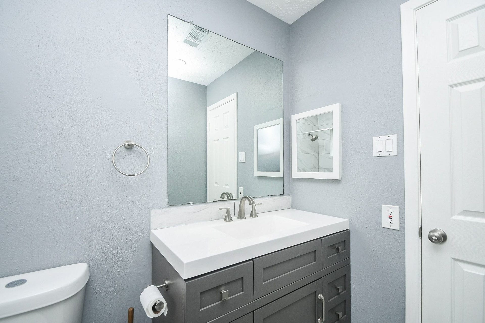 2058 Feather Ridge Drive, Missouri City, TX 77489 2058 Feather Ridge Drive, Missouri City, TX 77489