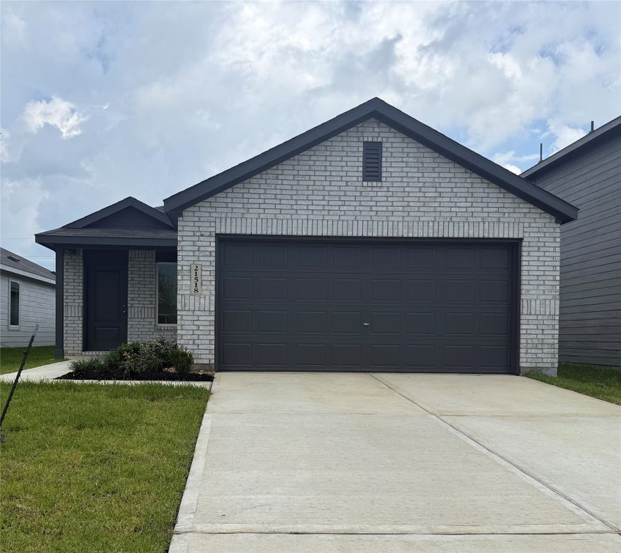 Property photo for 21518 Willow River Canyon Lane, Waller, TX