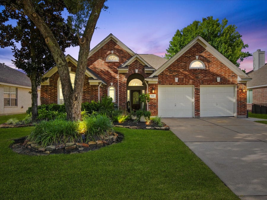 Property photo for 9414 Skipping Stone Lane, Houston, TX