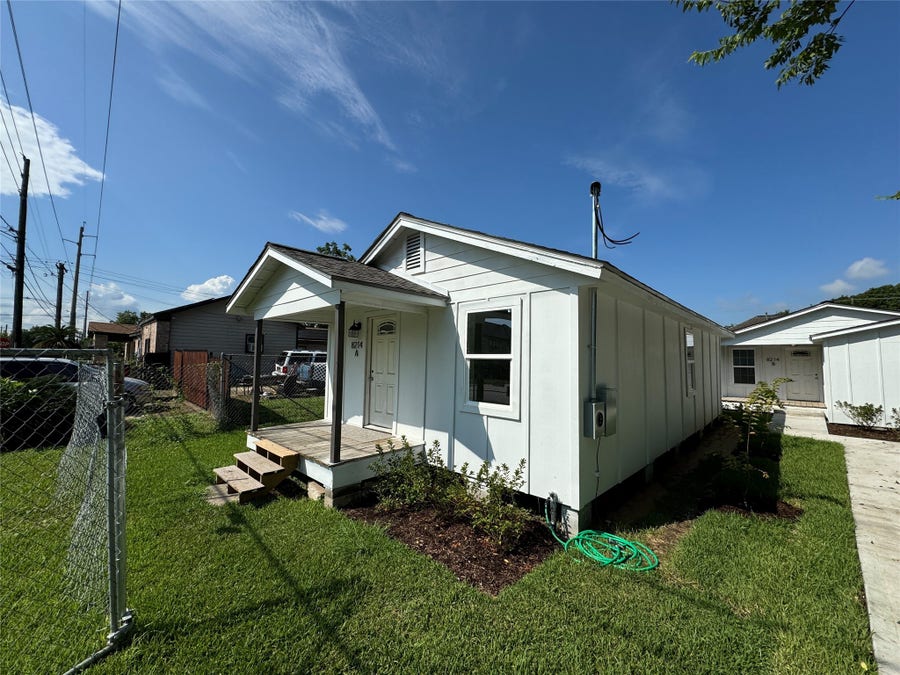 Property photo for 8214 Livingston Street, Houston, TX