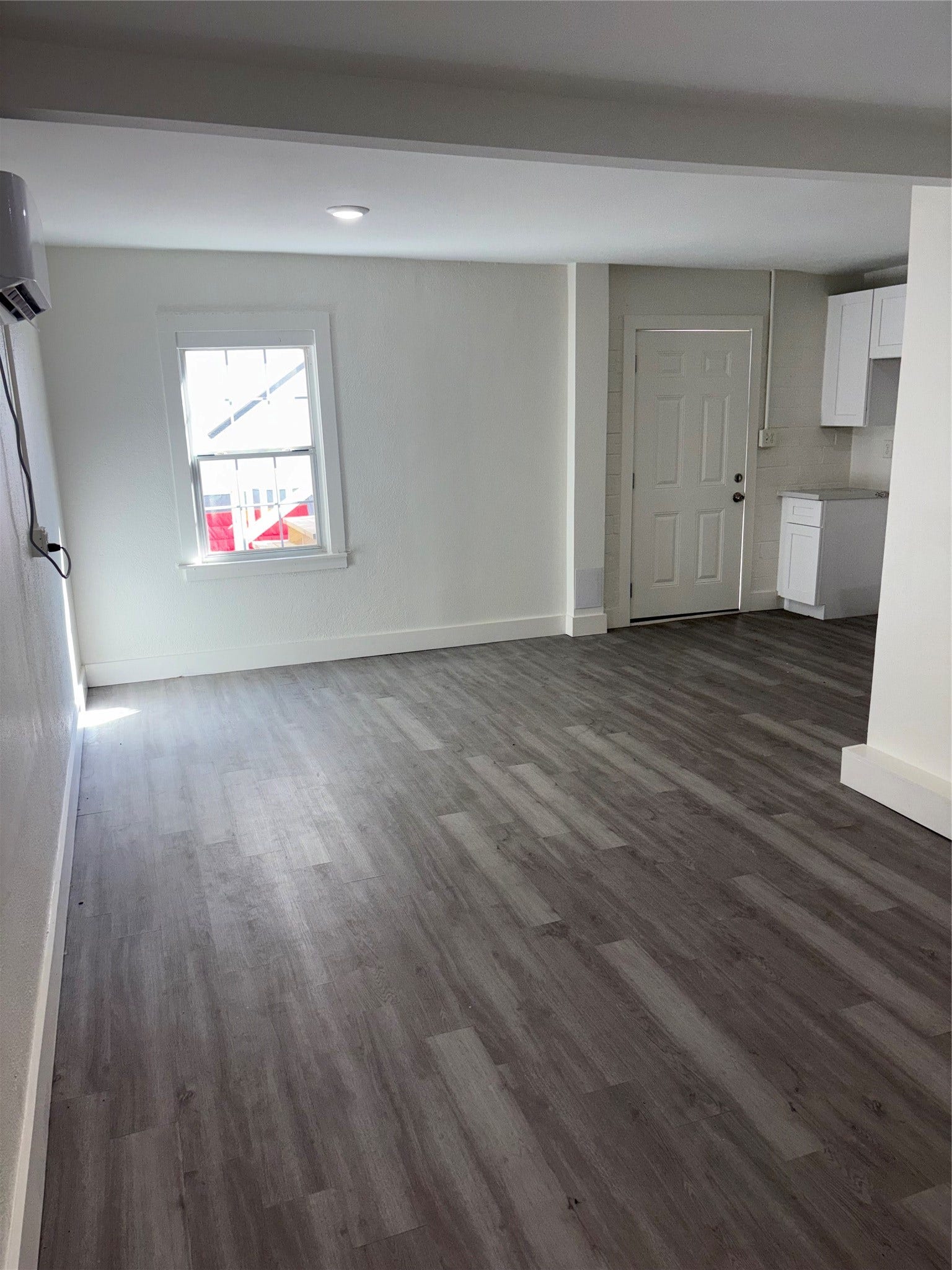 4006 Avenue R 1/2 Rear, #Down, Galveston, TX 77550 4006 Avenue R 1/2 Rear, #Down, Galveston, TX 77550
