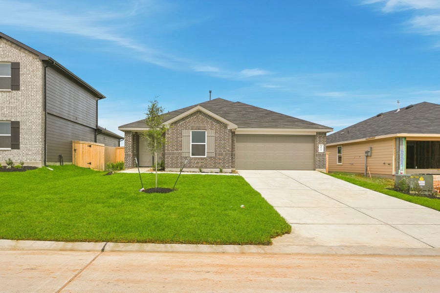 Property photo for 40534 Clover Willow Drive, Magnolia, TX