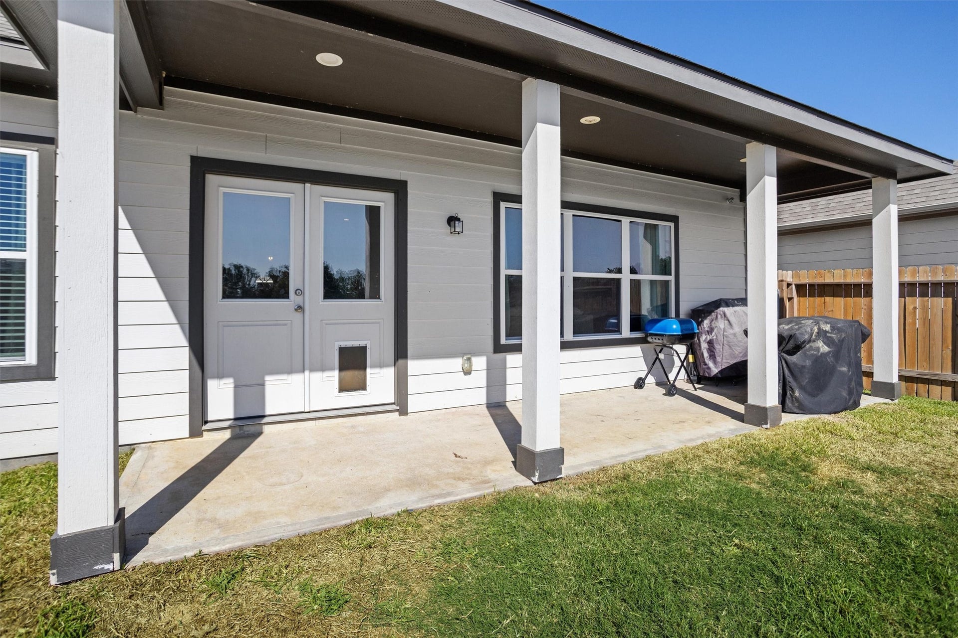11731 Eclipse Drive, Willis, TX 77318 11731 Eclipse Drive, Willis, TX 77318