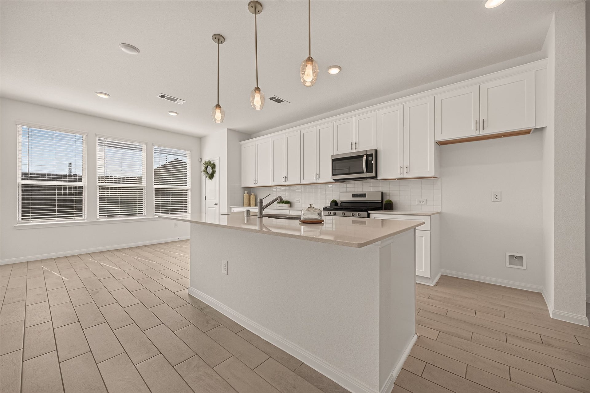 18239 Sonresa Way, Tomball, TX 77377 18239 Sonresa Way, Tomball, TX 77377