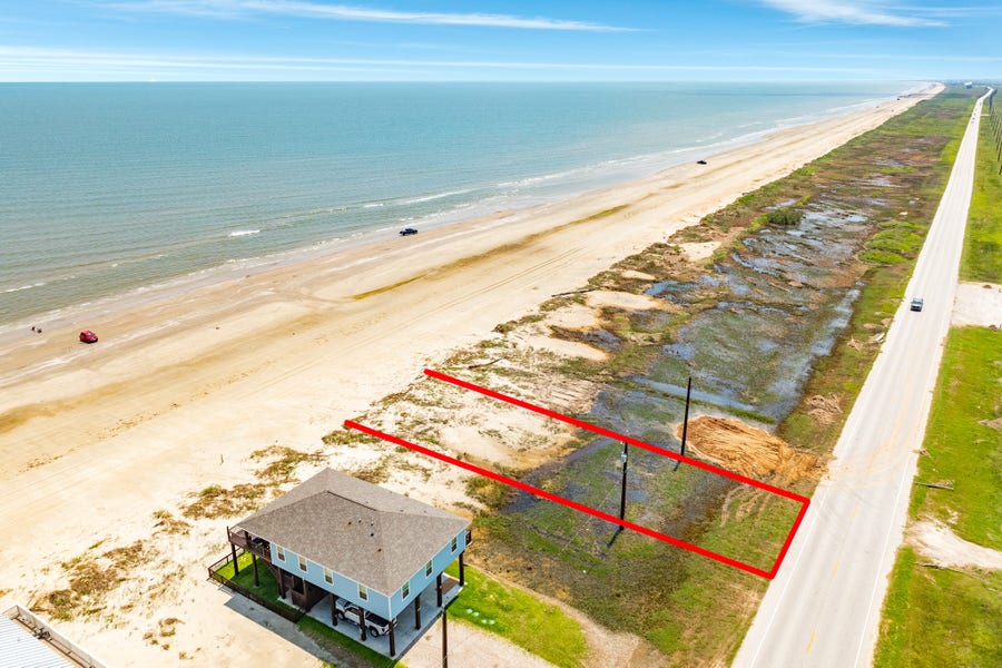 Property photo for 7910 Blue Water Highway, Freeport, TX