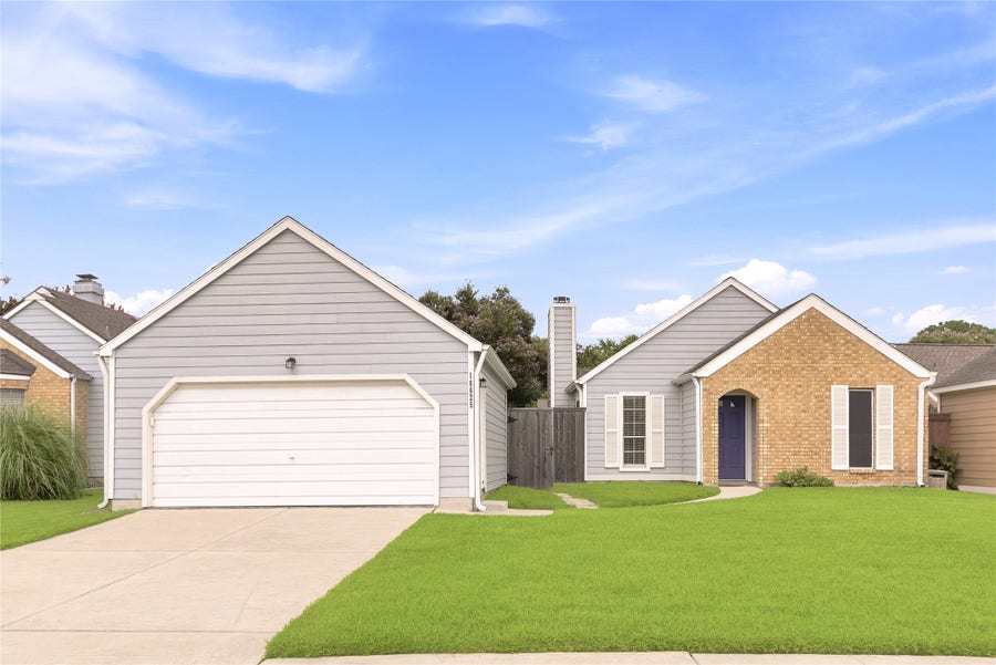 Property photo for 16625 Ivy Grove Drive, Houston, TX
