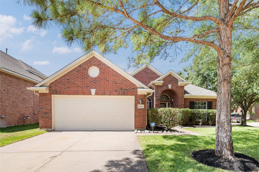 Property photo for 24910 Crystal Stone Lane, Katy, TX
