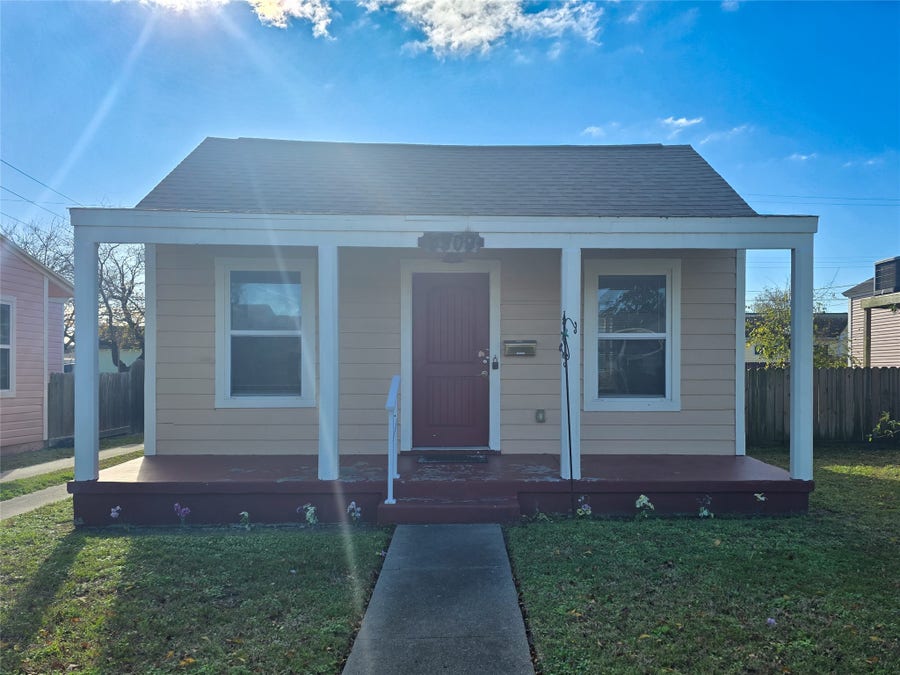 Property photo for 5309 Avenue O Street, Galveston, TX