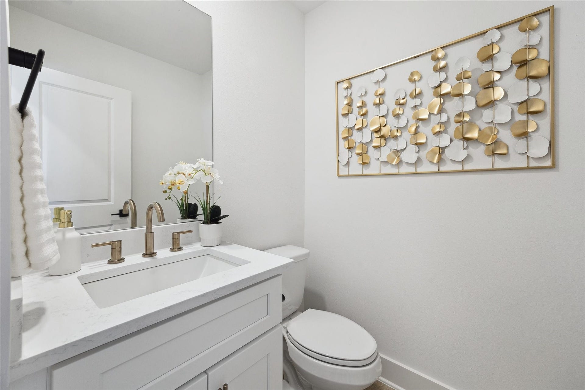 5615 Camino Encantado Drive, Houston, TX 77091 5615 Camino Encantado Drive, Houston, TX 77091