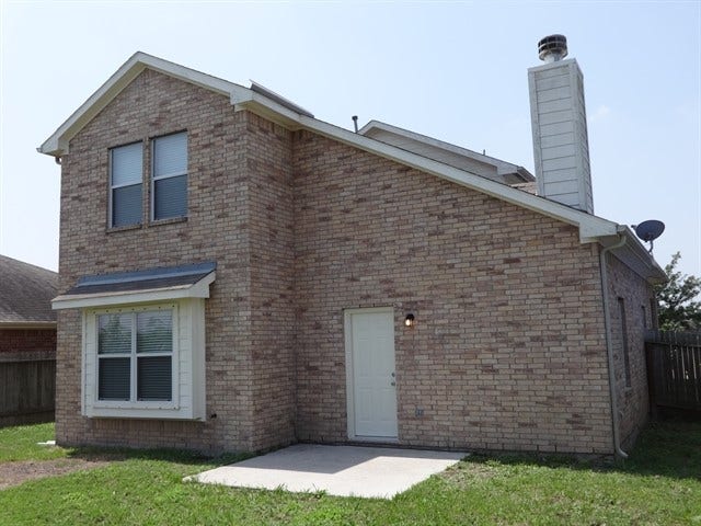 4907 Chase More Drive, Bacliff, TX 77518