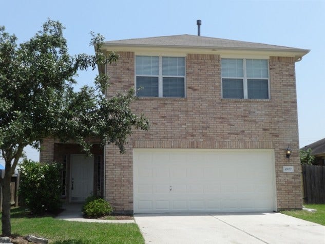 4907 Chase More Drive, Bacliff, TX 77518