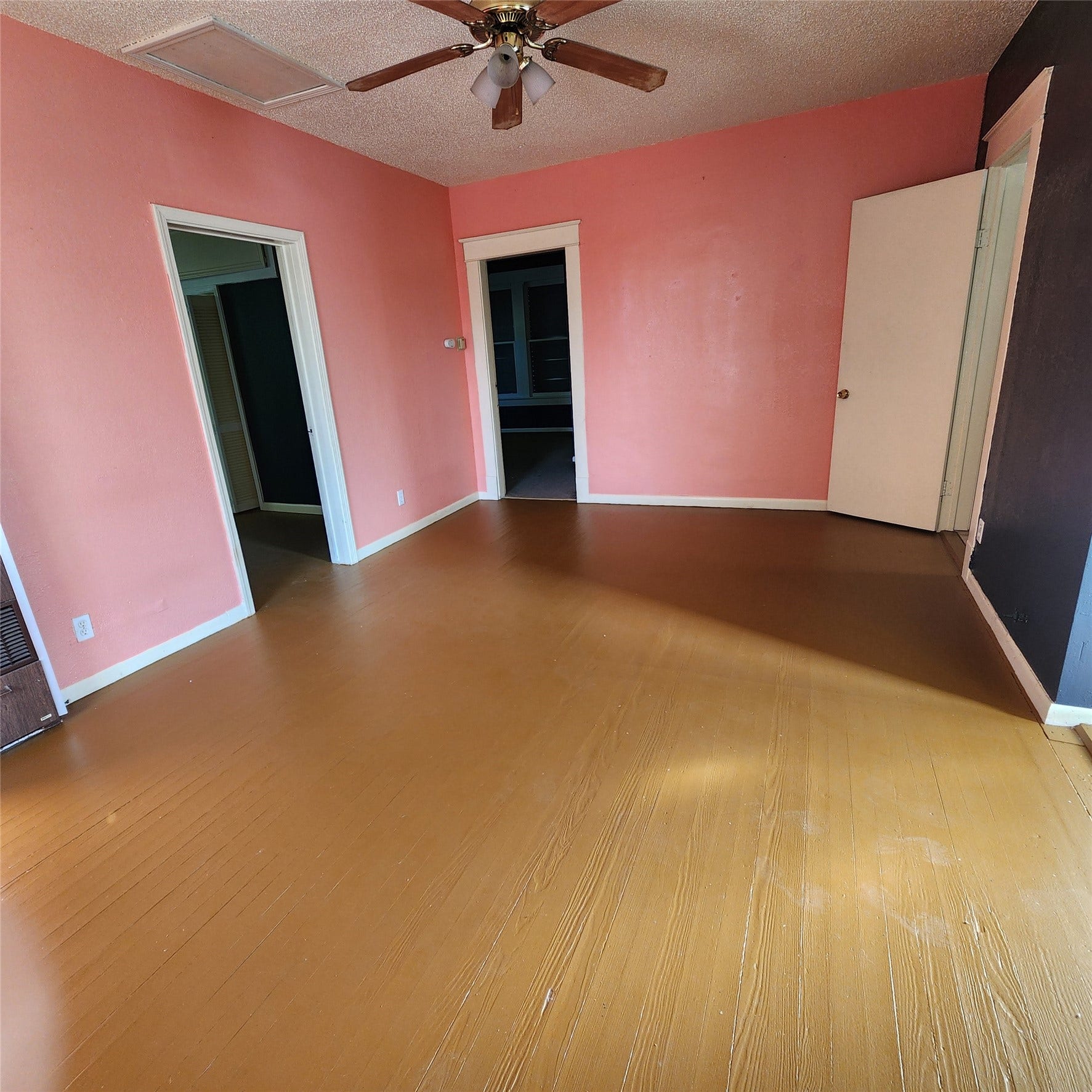 4401 Avenue Q 1/2, #2, Galveston, TX 77550
