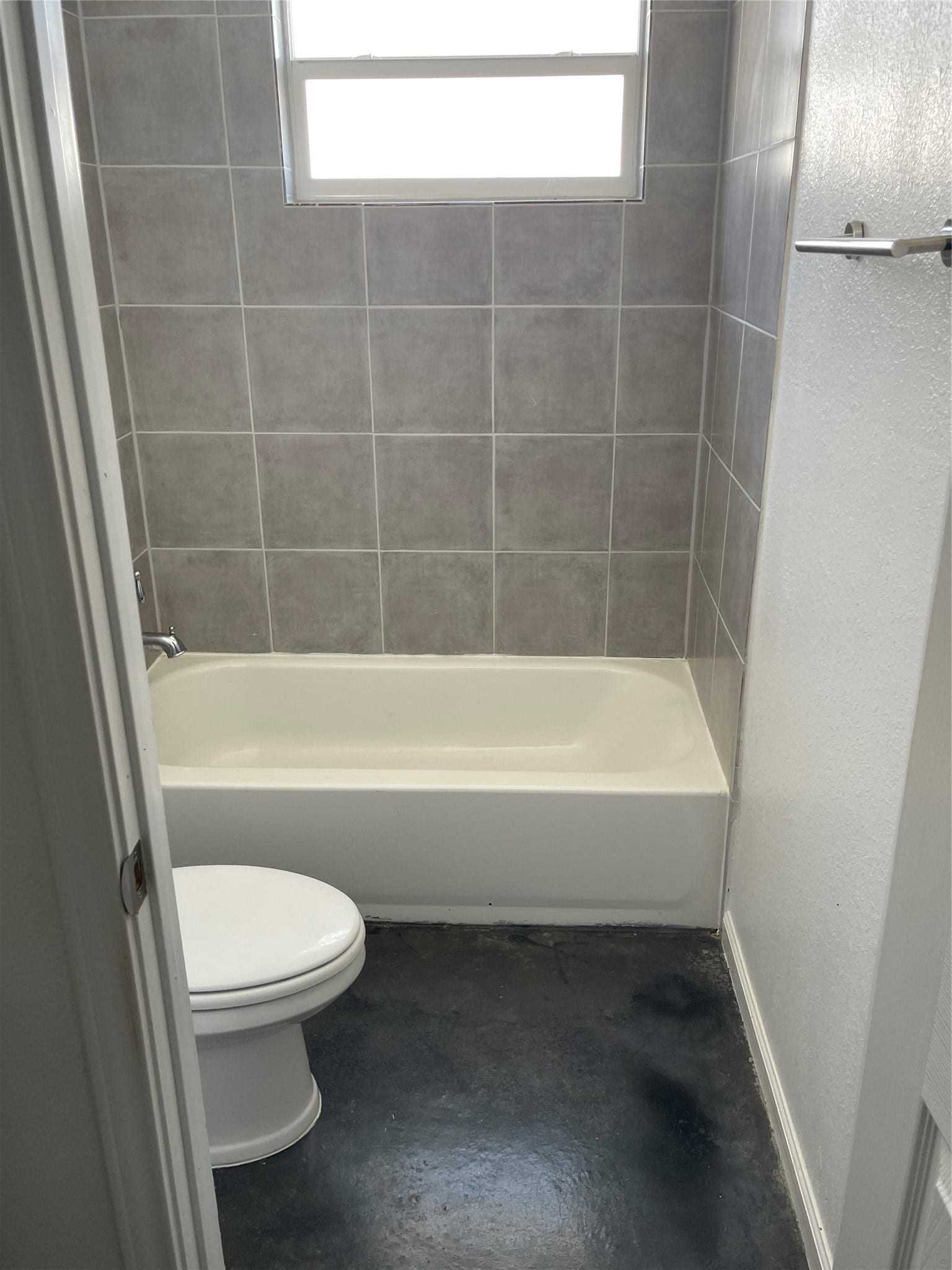410 Sugar Haven Lane, #C, Kendleton, TX 77451 Separate toilet room in primary