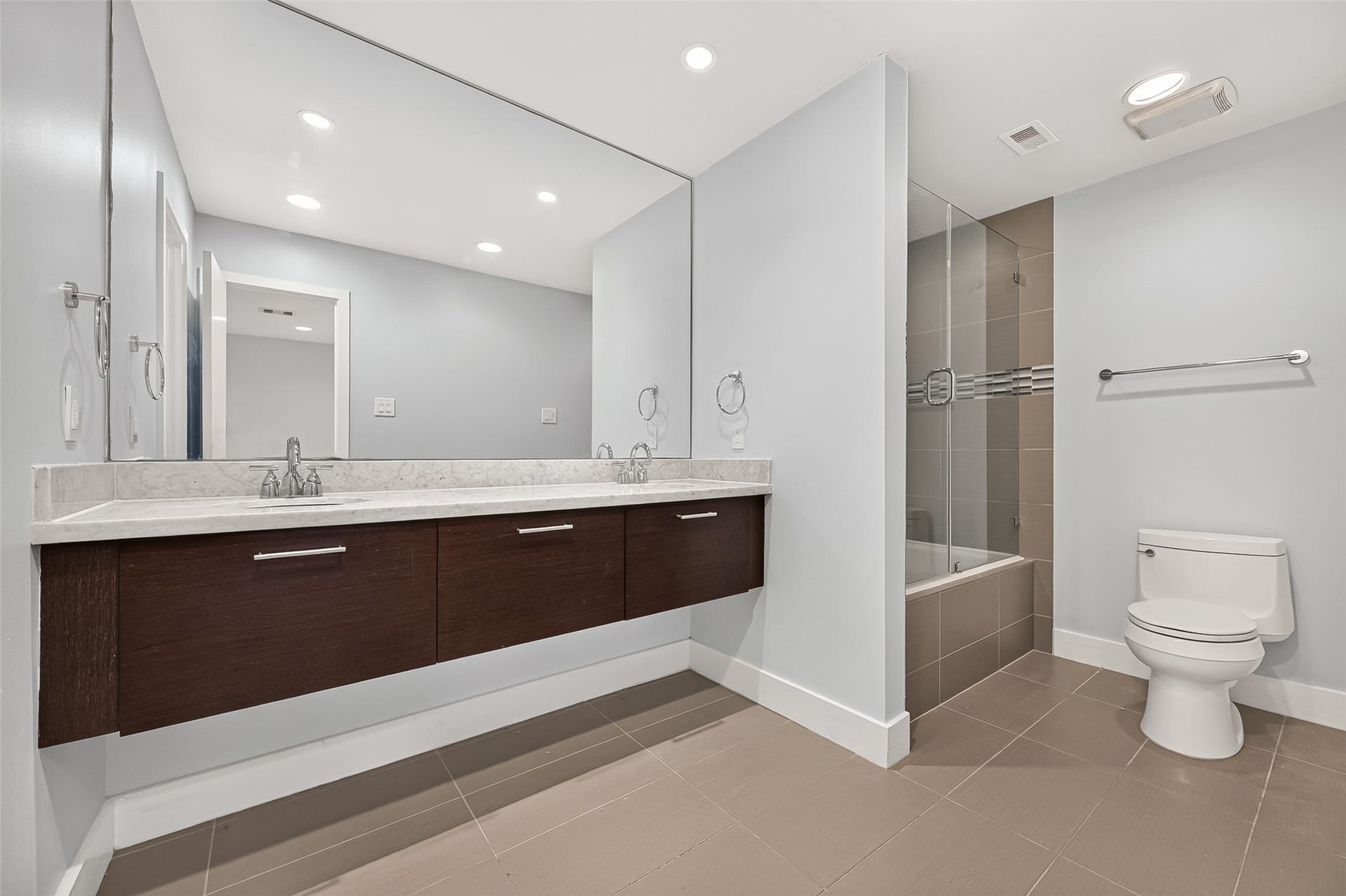 4513 Acacia, Bellaire, TX 77401 4513 Acacia, Bellaire, TX 77401