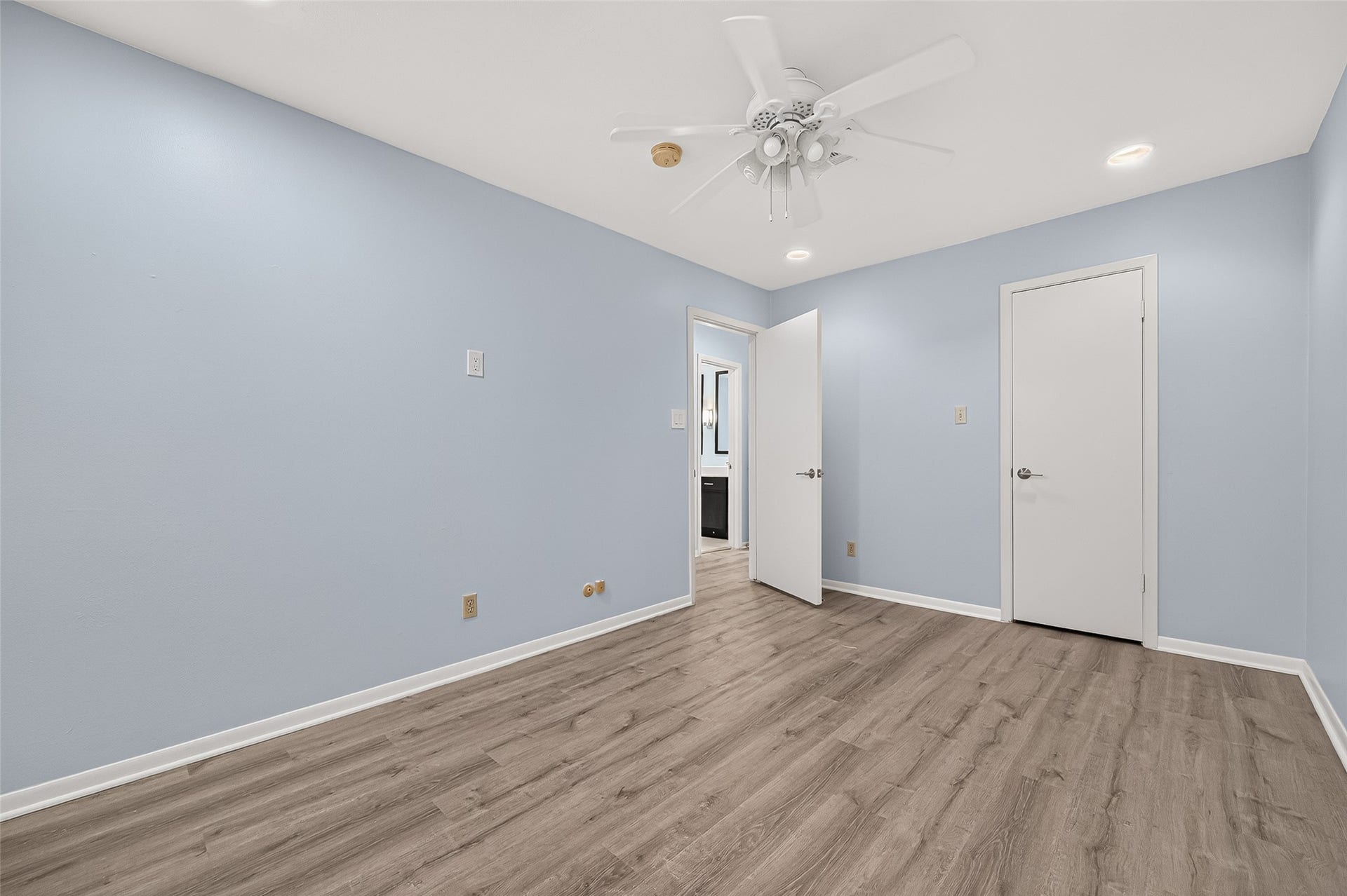 4513 Acacia, Bellaire, TX 77401 4513 Acacia, Bellaire, TX 77401