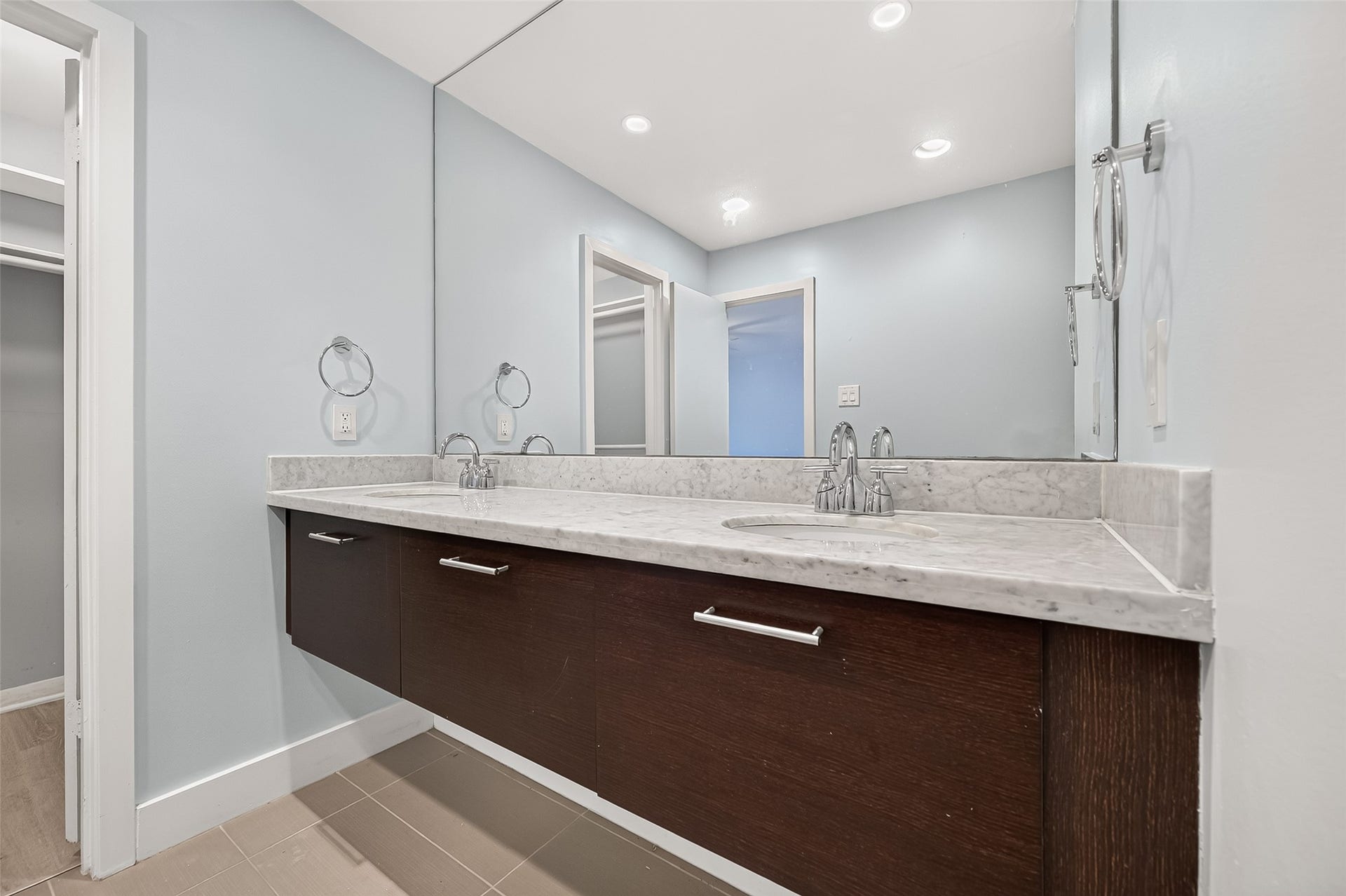 4513 Acacia, Bellaire, TX 77401 4513 Acacia, Bellaire, TX 77401