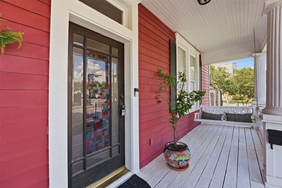 Property photo for 1902 Driscoll Street, Houston, TX