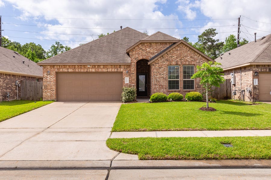 Property photo for 5611 Claymore Meadow Lane, Spring, TX