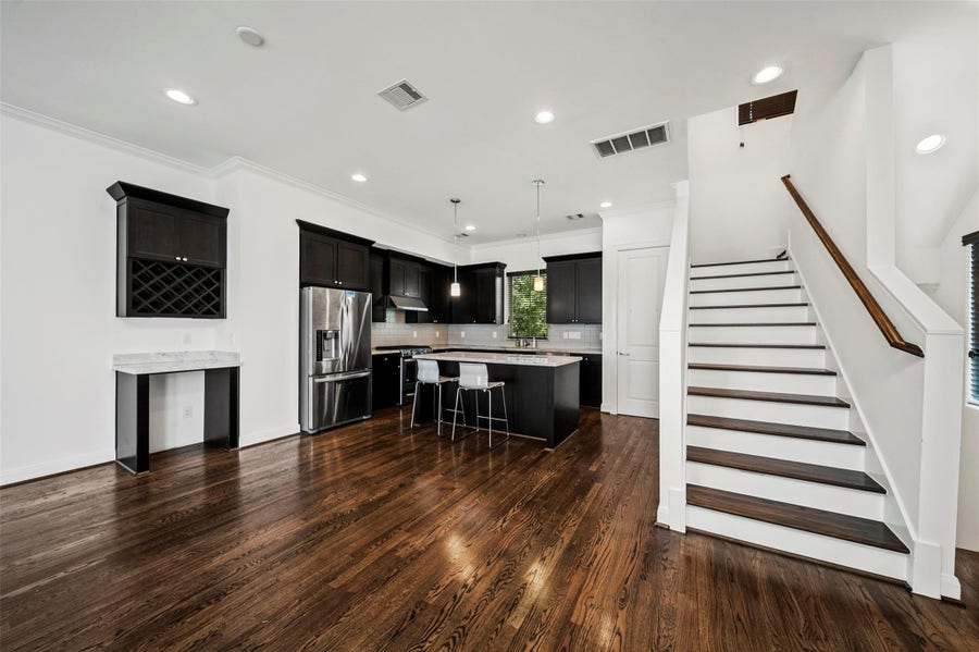Property photo for 22 Hermann Park Court, Houston, TX