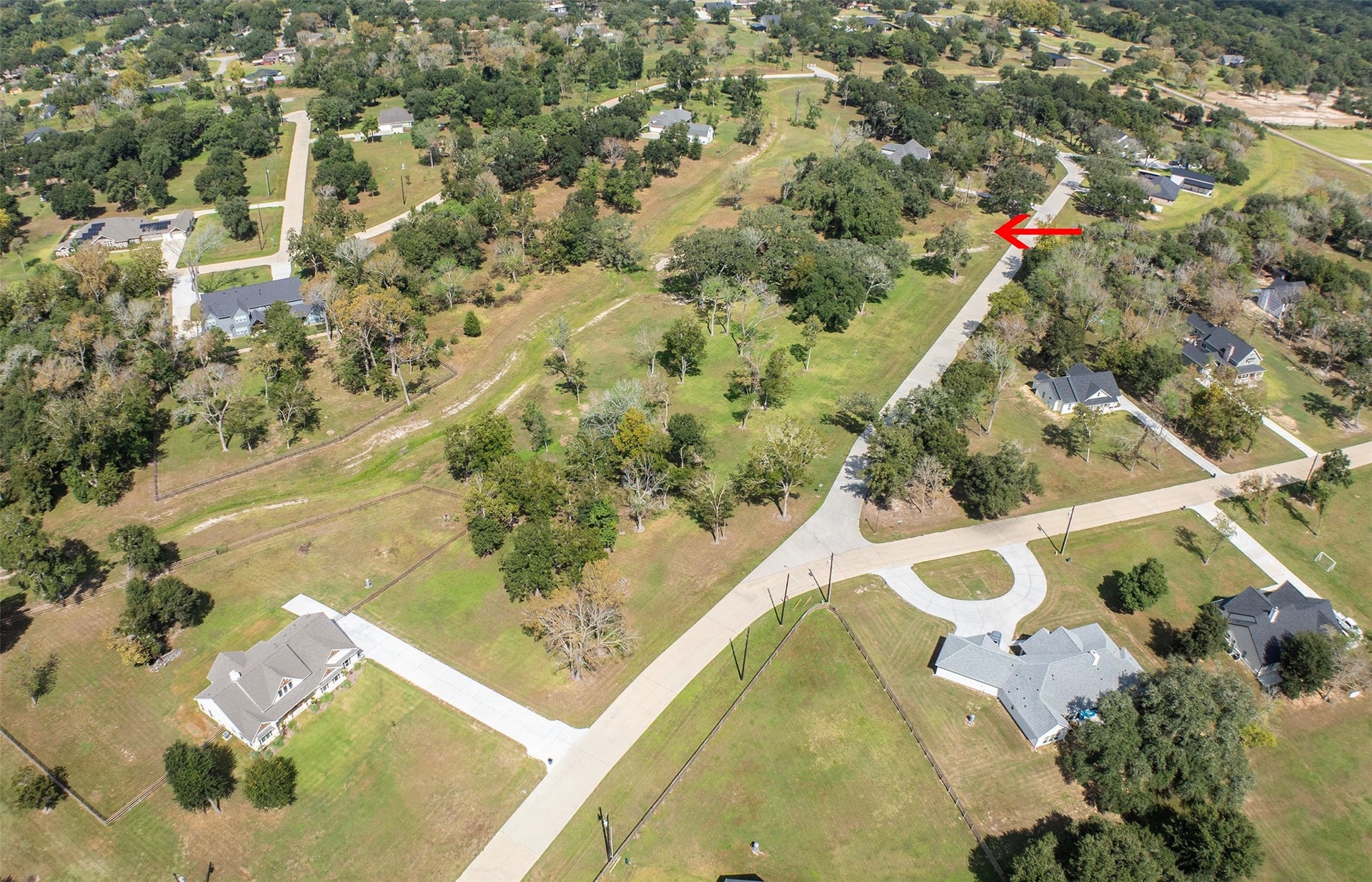 2710 Whispering Pine Drive, Alvin, TX 77511 2710 Whispering Pine Drive, Alvin, TX 77511