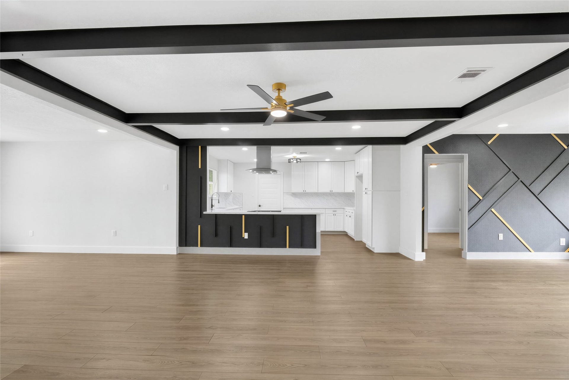 903 Rosewood Drive, Baytown, TX 77520 903 Rosewood Drive, Baytown, TX 77520