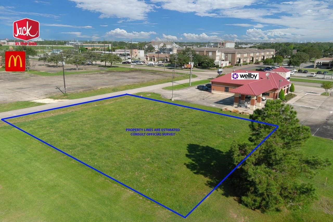 1100 6th Street, La Porte, TX 77571