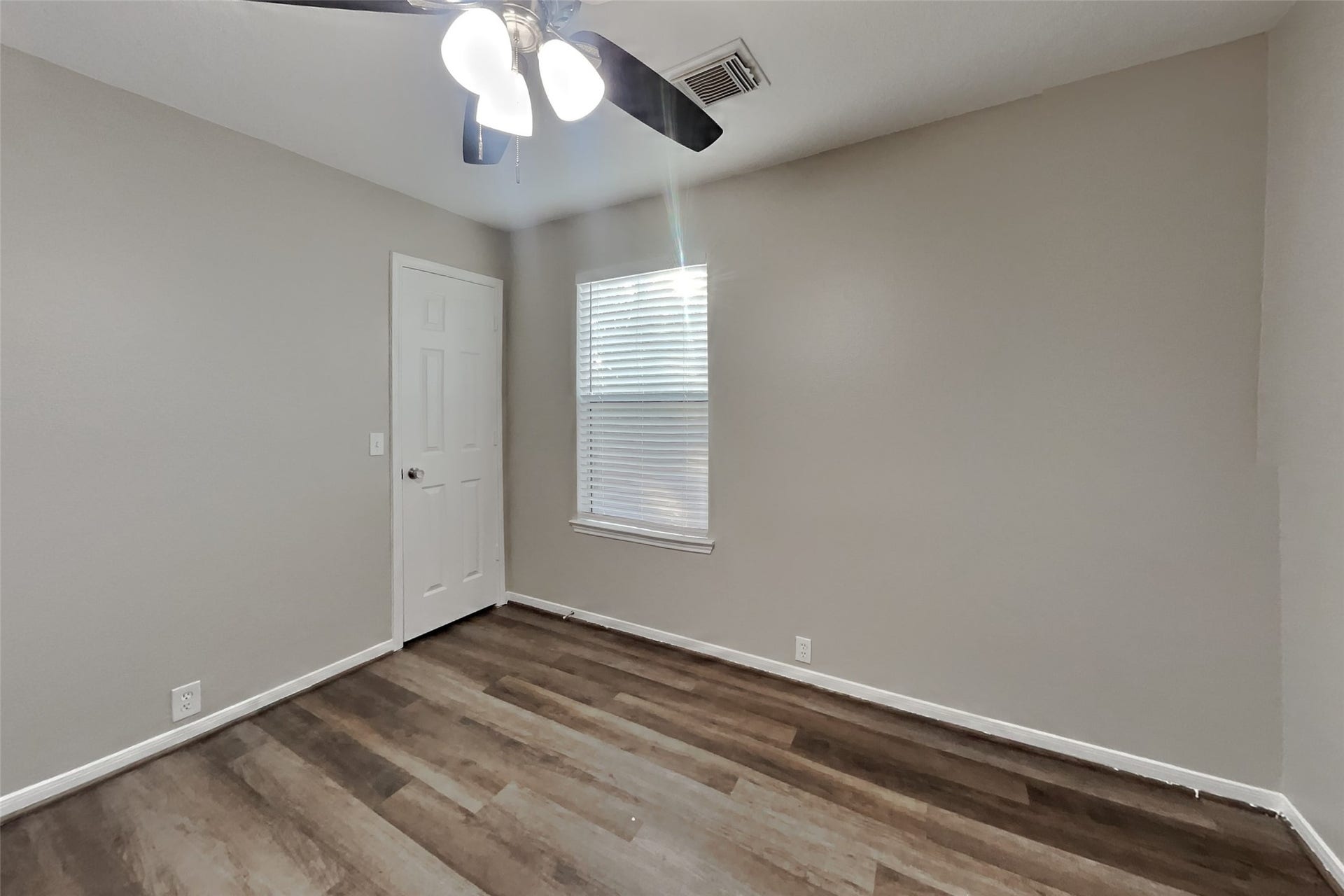 17534 S Summit Canyon Drive, Houston, TX 77095