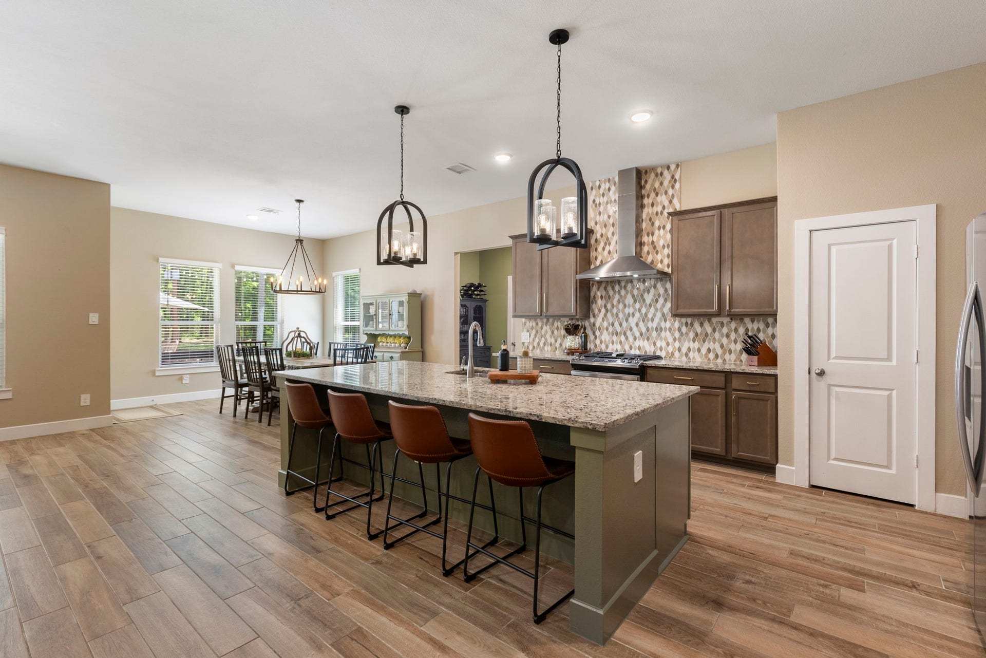 40708 Lost San Saba Lane, Montgomery, TX 77316