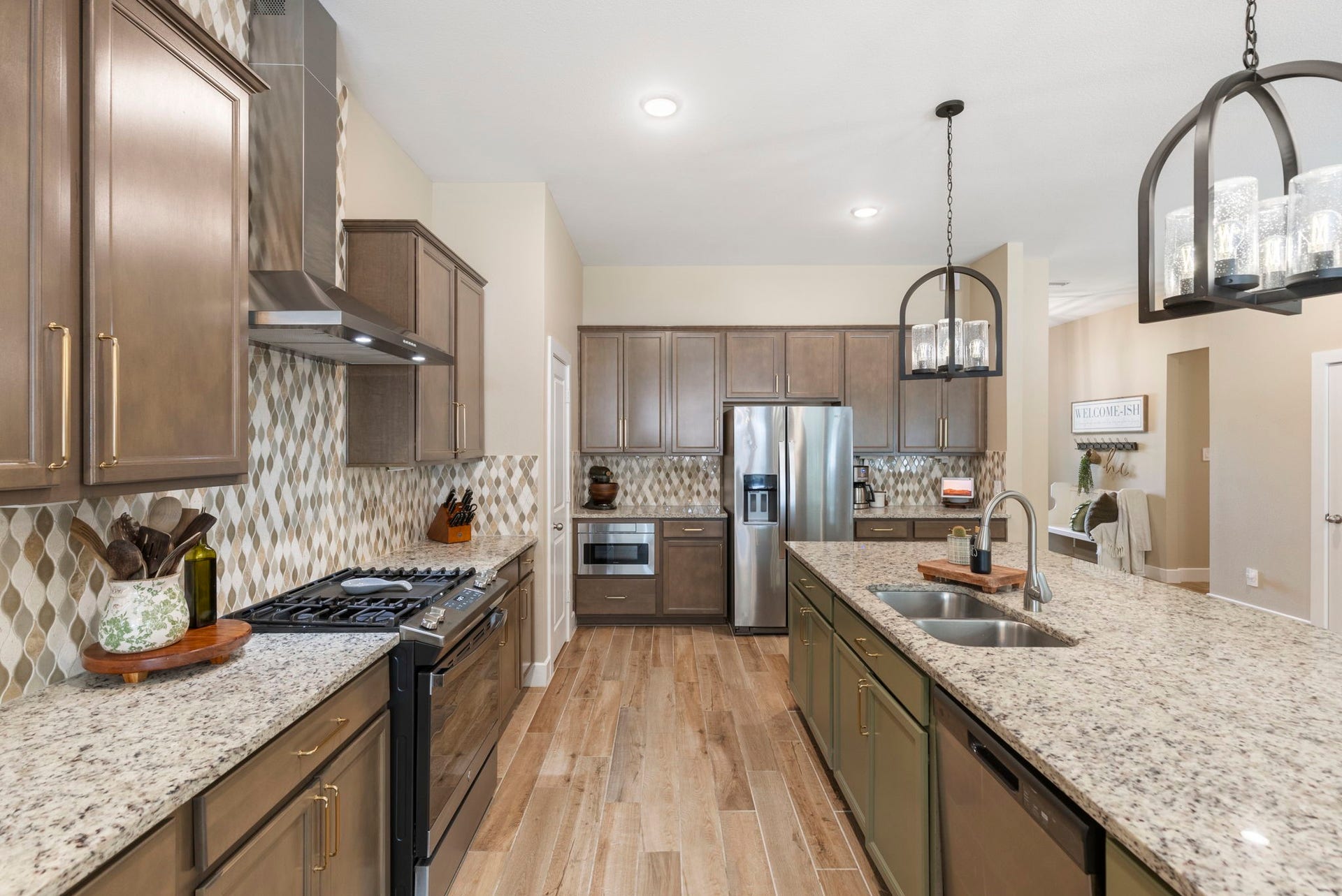 40708 Lost San Saba Lane, Montgomery, TX 77316