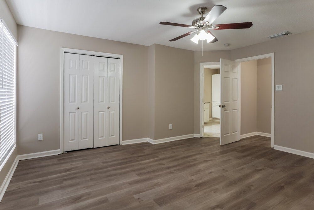 5218 Prairie Creek Drive, Houston, TX 77084 5218 Prairie Creek Drive, Houston, TX 77084