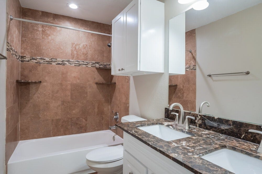 5218 Prairie Creek Drive, Houston, TX 77084 5218 Prairie Creek Drive, Houston, TX 77084