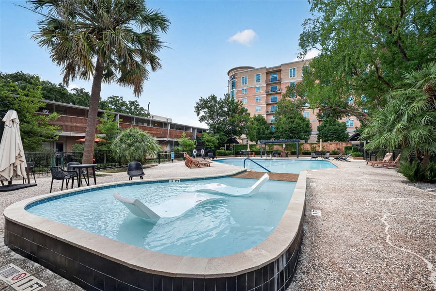 Property photo for 3930 W Alabama Street, #8, Houston, TX