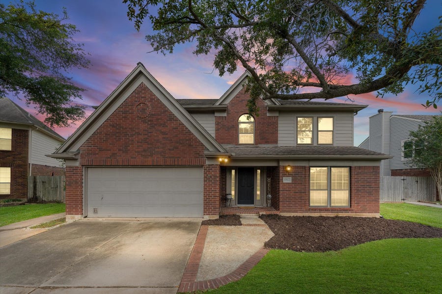 Property photo for 10822 Spruce Drive S, La Porte, TX