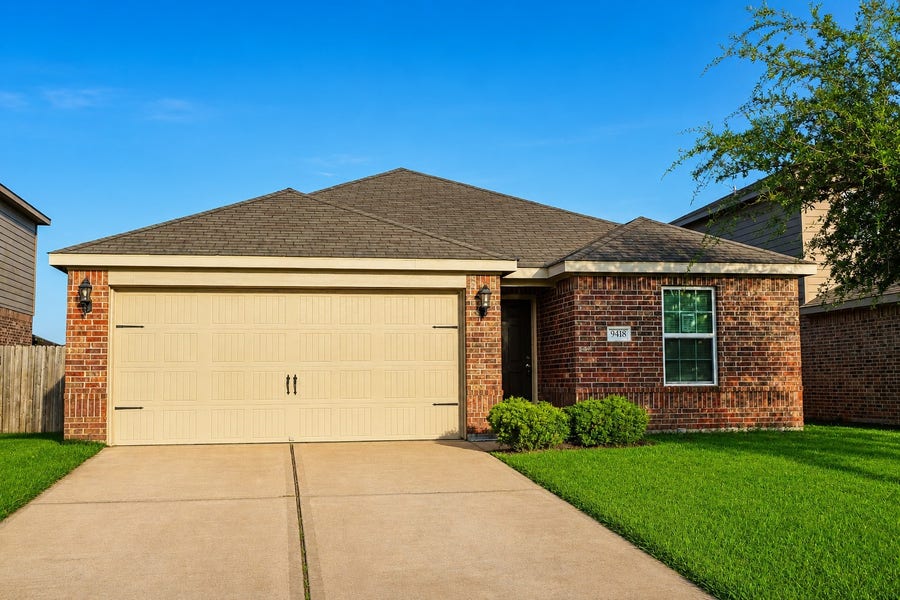 Property photo for 9418 Sky Blue Drive, Rosharon, TX