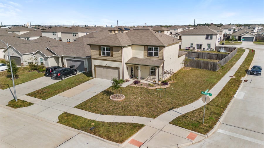 Property photo for 1081 Water Oak Lane, Brookshire, TX