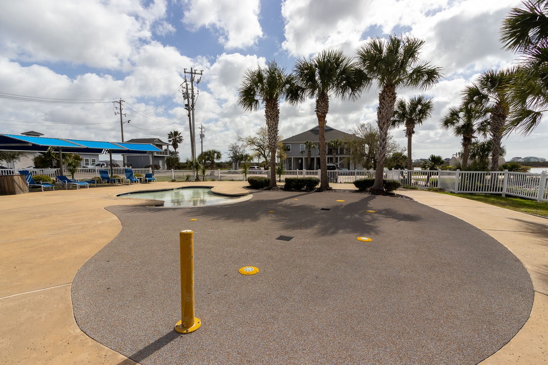 Splash pad