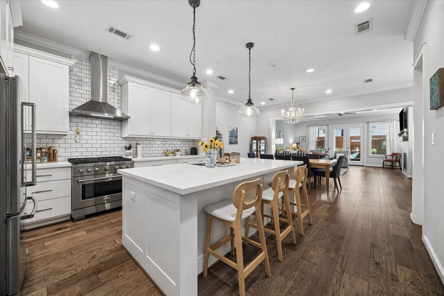 Property photo for 118 E 27th Street, #B, Houston, TX