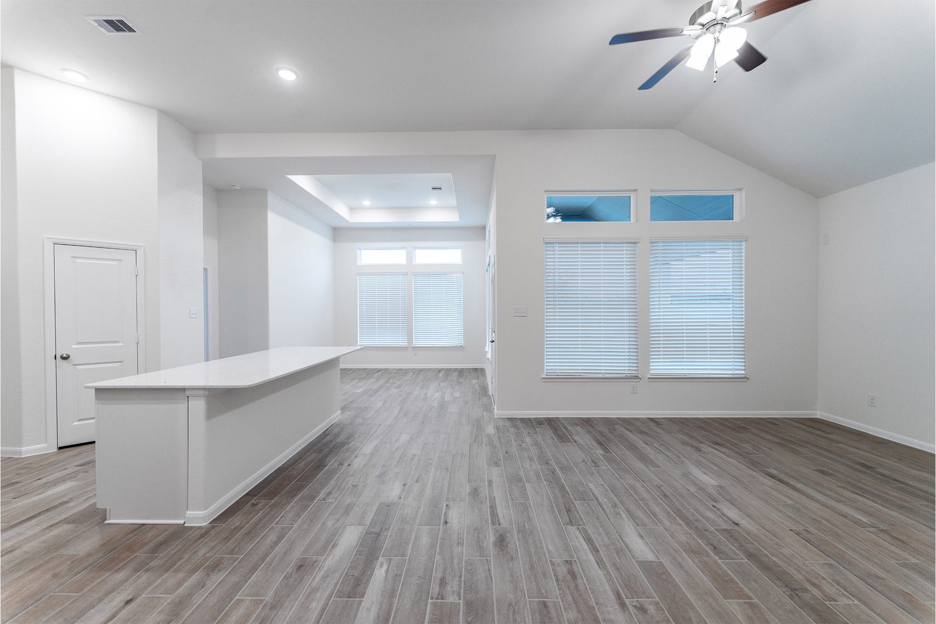 402 Merlot Drive, Alvin, TX 77511