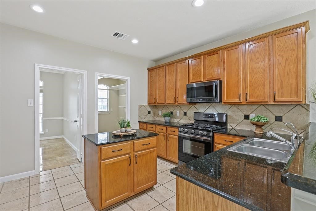 21706 Blackstone Court, Richmond, TX 77469 21706 Blackstone Court, Richmond, TX 77469