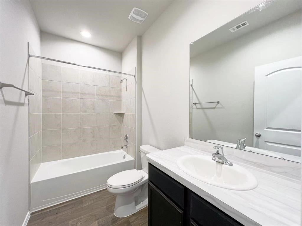 21434 Rustic Elm Drive, New Caney, TX 77357 21434 Rustic Elm Drive, New Caney, TX 77357