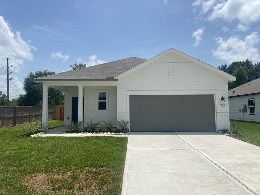 Property photo for 31003 Gayle Prairie Oaks Street, Waller, TX