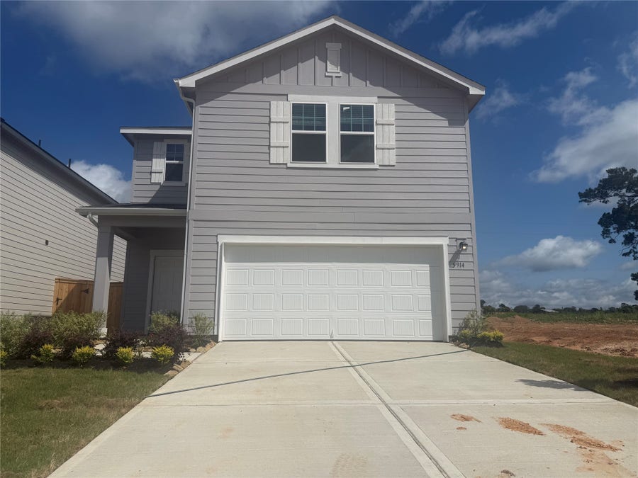 Property photo for 5914 Mercer Street, Conroe, TX