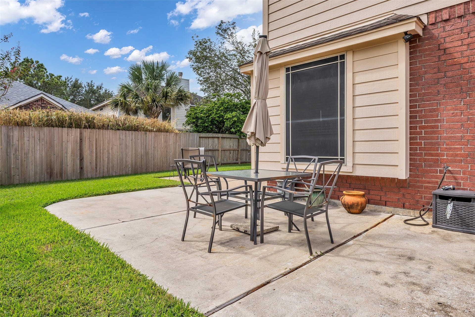 5710 Rose Hill Court, Rosharon, TX 77583 5710 Rose Hill Court, Rosharon, TX 77583