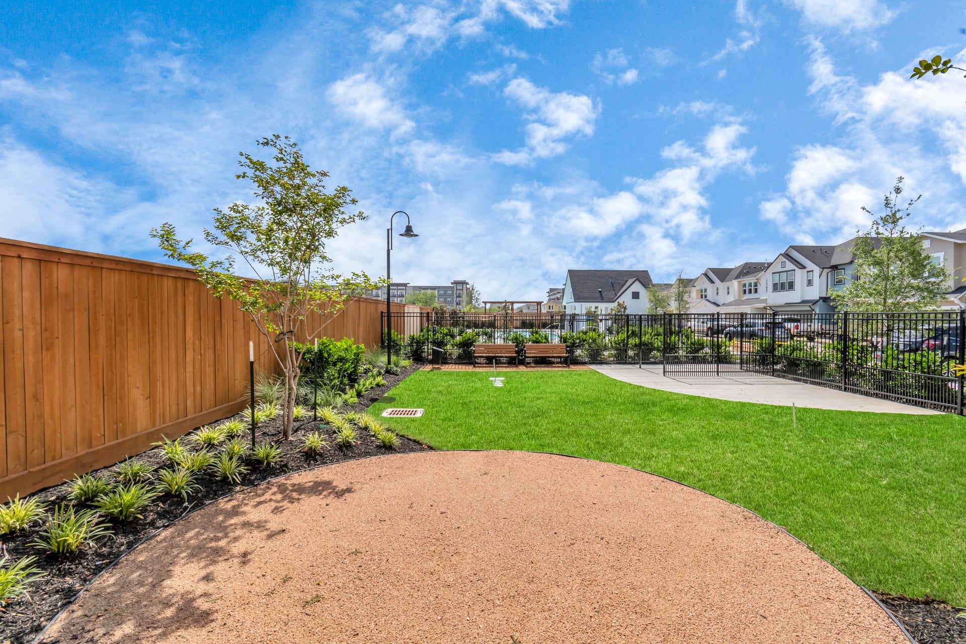 2733 Ruhman Fields Drive, Houston, TX 77008 A Quaint Dog Park, as well as a Refreshing Resort-Style Pool Area,